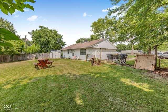 1803 W Fairlawn Way, Anderson, IN 46011