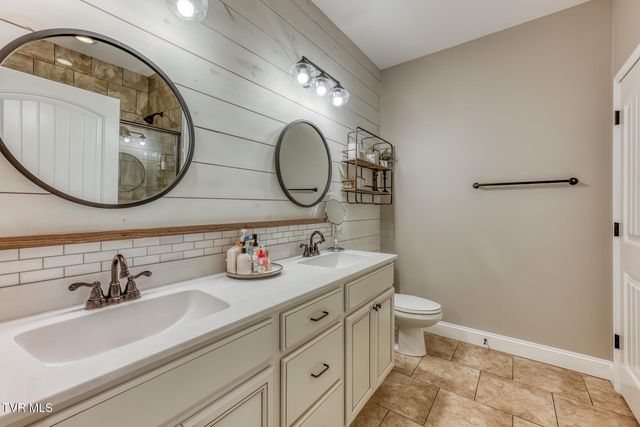 480 Manchester Place, Bristol, TN 37620