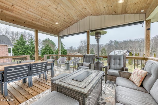 480 Manchester Place, Bristol, TN 37620