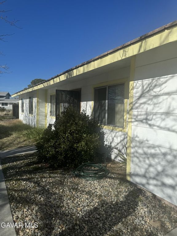 21400 Jupiter Place, California City, CA 93505