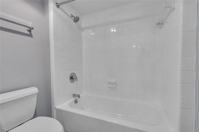 100 NW LA-Rue Place, Atlanta, GA 30327