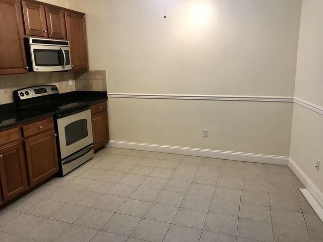 308 Moody Street 4, Waltham, MA 02453
