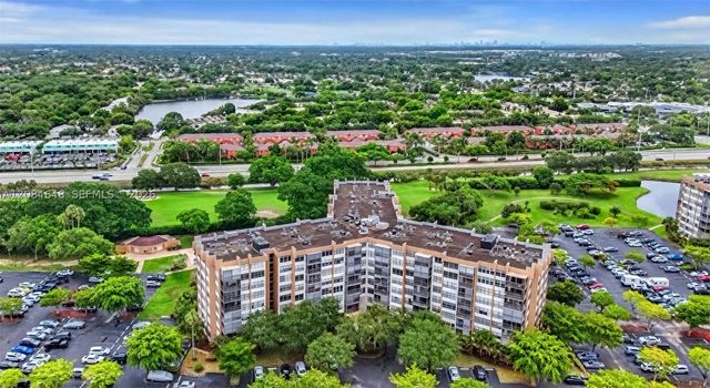 1300 Saint Charles Pl L11, Pembroke Pines, FL 33026
