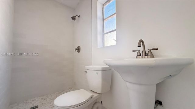 3301 SW 3rd St, Miami, FL 33135