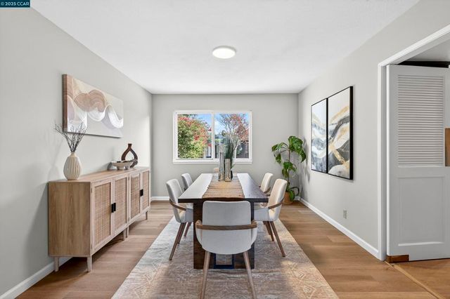 943 Hawthorne Dr, Rodeo, CA 94572