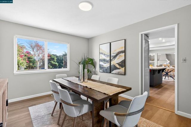 943 Hawthorne Dr, Rodeo, CA 94572