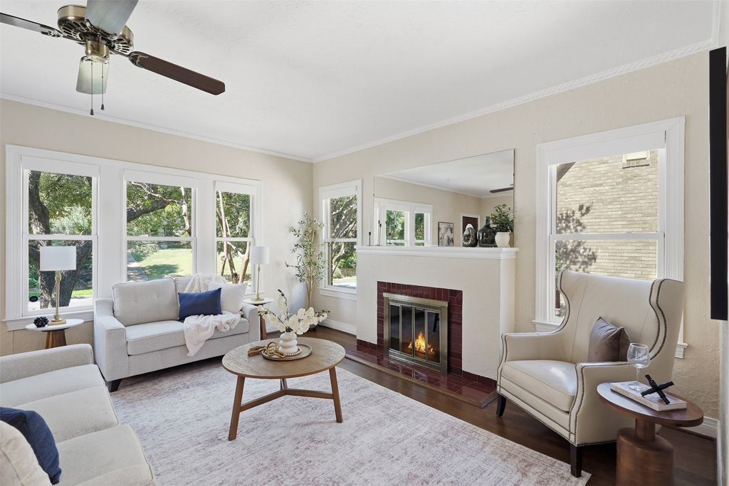 1138 N Edgefield Avenue, Dallas, TX 75208 — photo 5