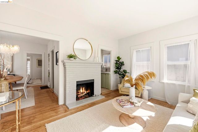 64 Ramona Ave., Oakland, CA 94611