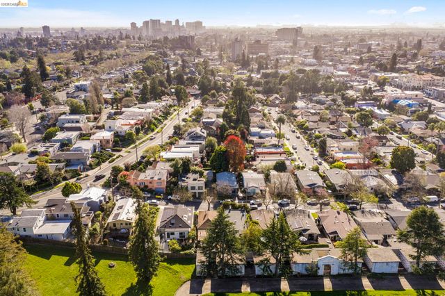 64 Ramona Ave., Oakland, CA 94611
