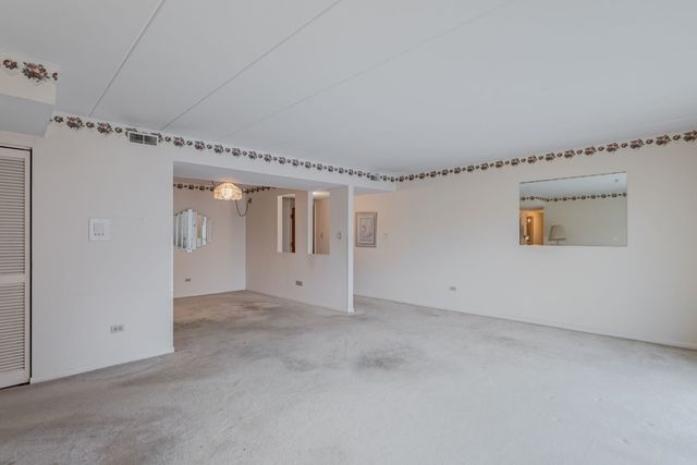 10416 Mansfield Avenue 2SW, Oak Lawn, IL 60453