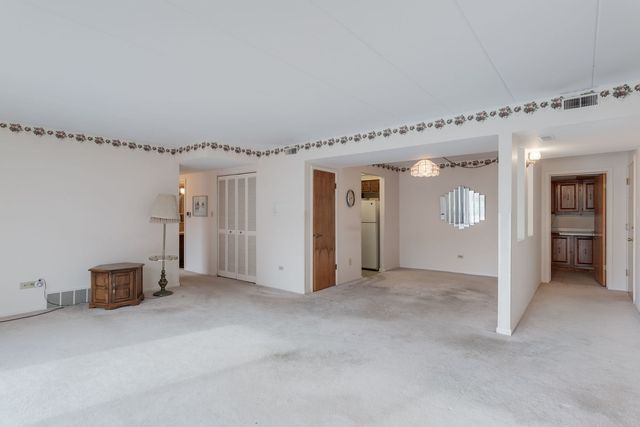 10416 Mansfield Avenue 2SW, Oak Lawn, IL 60453