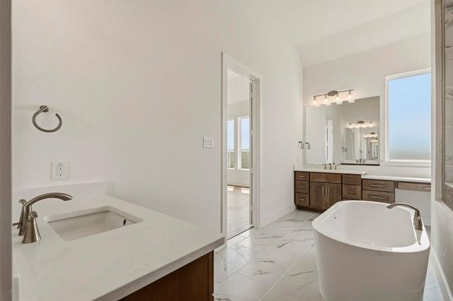 7013 Southwest Drive, League City, TX 77546