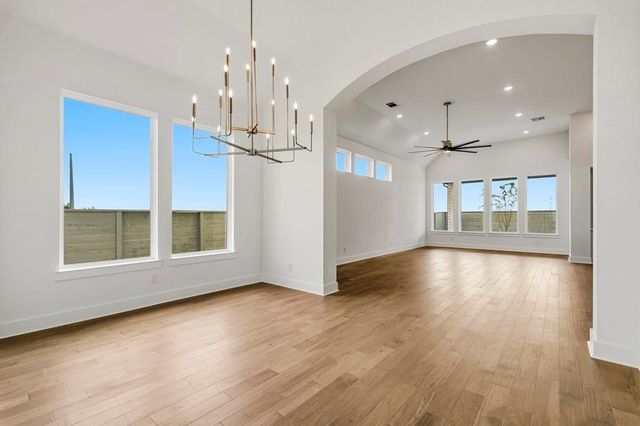 7013 Southwest Drive, League City, TX 77546