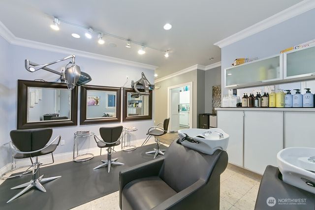 407 W Galer Street, Seattle, WA 98119