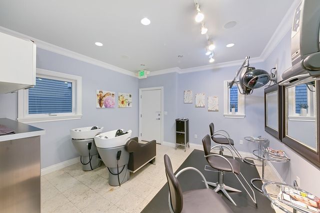 407 W Galer Street, Seattle, WA 98119