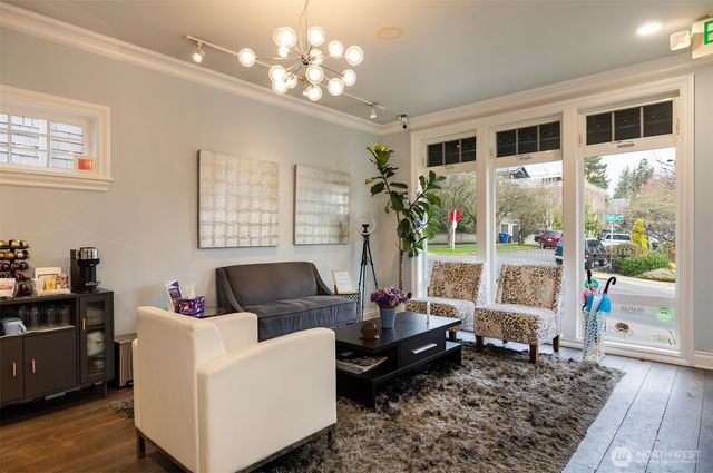 407 W Galer Street, Seattle, WA 98119