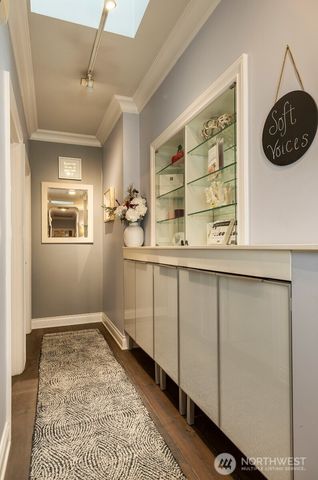 407 W Galer Street, Seattle, WA 98119