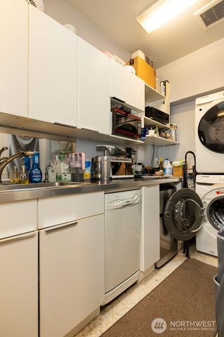 407 W Galer Street, Seattle, WA 98119