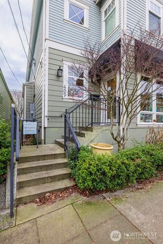 407 W Galer Street, Seattle, WA 98119