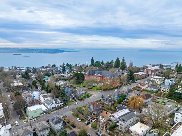 407 W Galer Street, Seattle, WA 98119