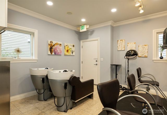 407 W Galer Street, Seattle, WA 98119