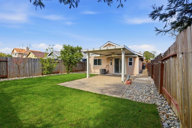 1319 Chignahuapan Way, Roseville, CA 95747