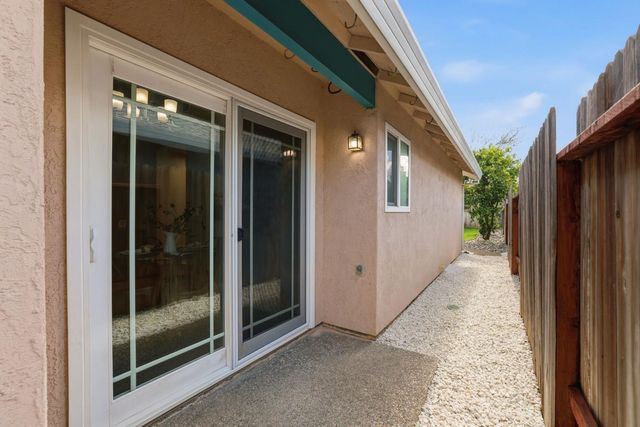 1319 Chignahuapan Way, Roseville, CA 95747