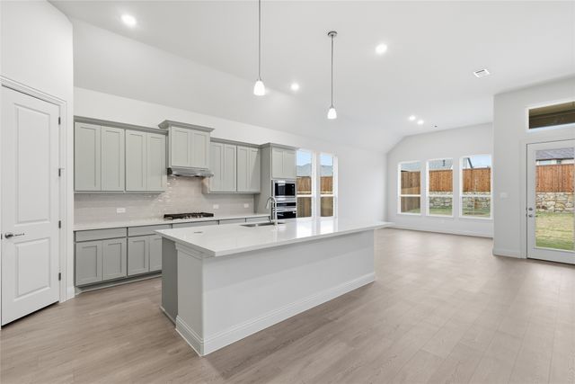 556 Flint Road, Waxahachie, TX 75167