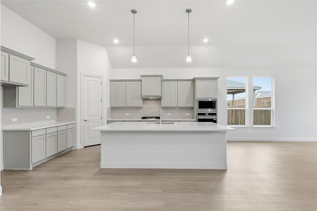 556 Flint Road, Waxahachie, TX 75167