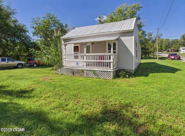 802 Patterson Street, Duenweg, MO 64841