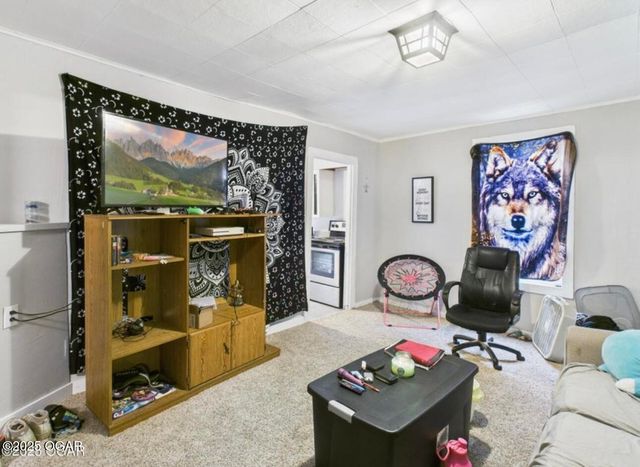 802 Patterson Street, Duenweg, MO 64841