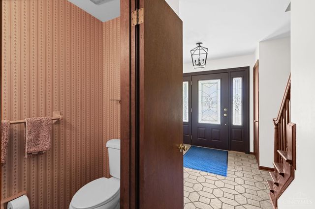 737 Shady Hollow Lane, Miami Twp, OH 45150