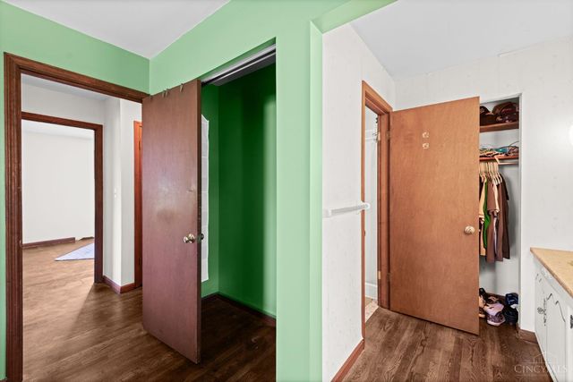 737 Shady Hollow Lane, Miami Twp, OH 45150