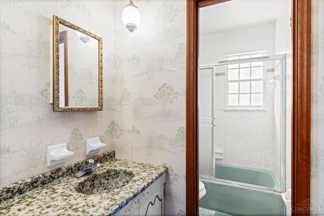 737 Shady Hollow Lane, Miami Twp, OH 45150