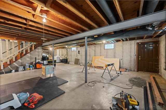 737 Shady Hollow Lane, Miami Twp, OH 45150