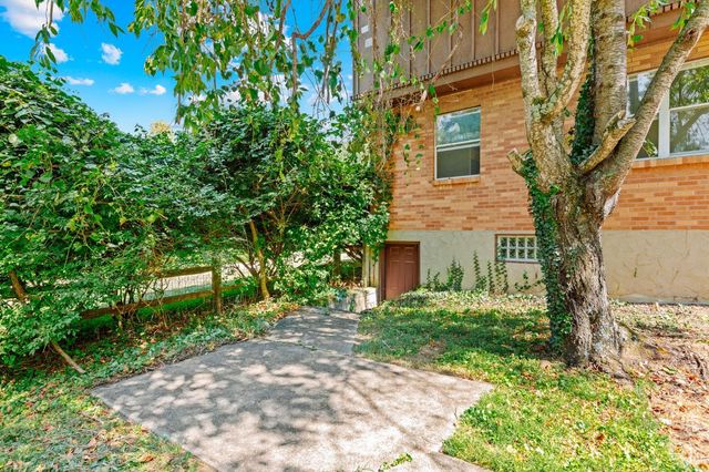 737 Shady Hollow Lane, Miami Twp, OH 45150