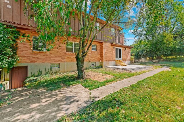 737 Shady Hollow Lane, Miami Twp, OH 45150