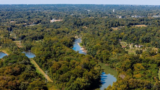 737 Shady Hollow Lane, Miami Twp, OH 45150