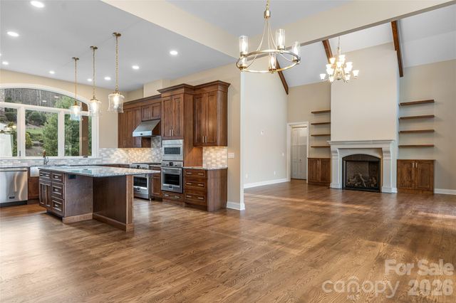 527 Falkirk Way, Zirconia, NC 28790