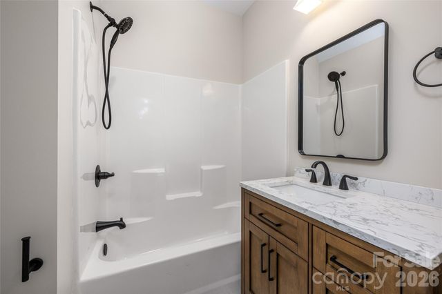 527 Falkirk Way, Zirconia, NC 28790