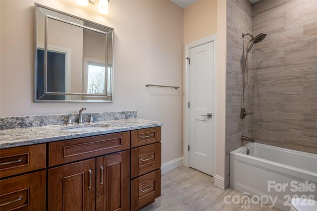 527 Falkirk Way, Zirconia, NC 28790