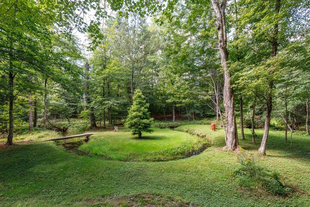 525 Briar Hill Road, Hopkinton, NH 03229