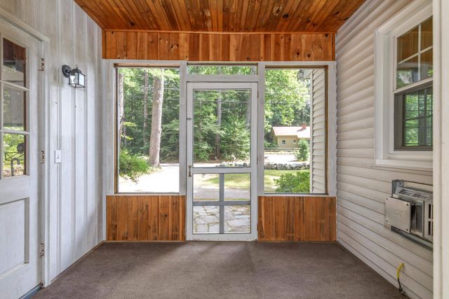 525 Briar Hill Road, Hopkinton, NH 03229