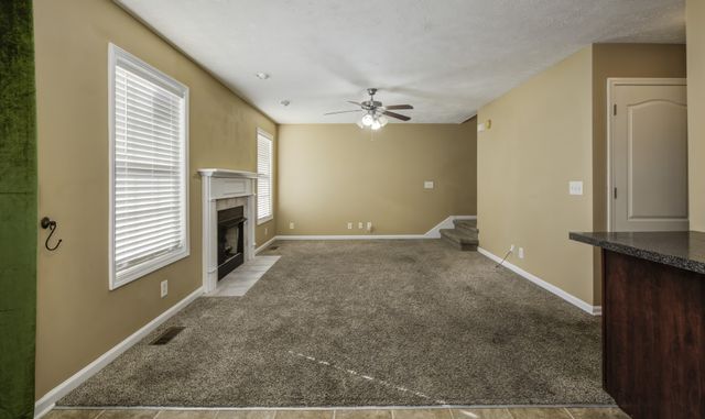 2804 Sharpie Dr, Clarksville, TN 37040