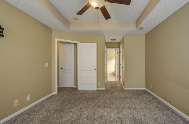 2804 Sharpie Dr, Clarksville, TN 37040