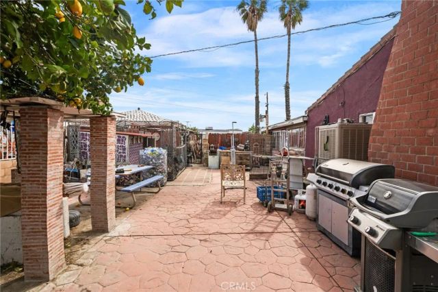19597 Jurupa Avenue, Bloomington, CA 92316