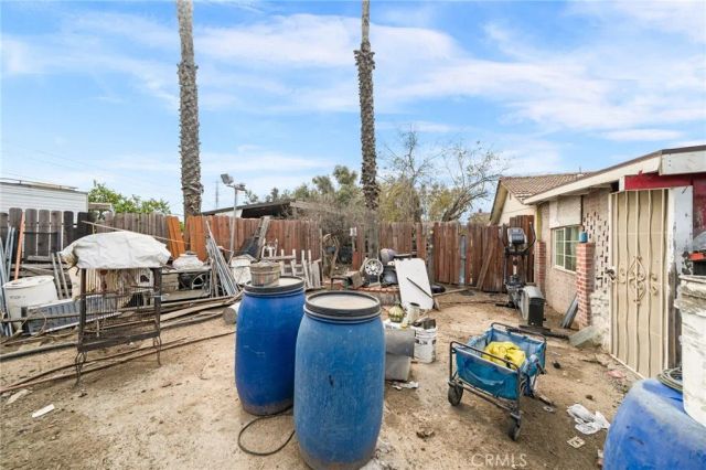 19597 Jurupa Avenue, Bloomington, CA 92316