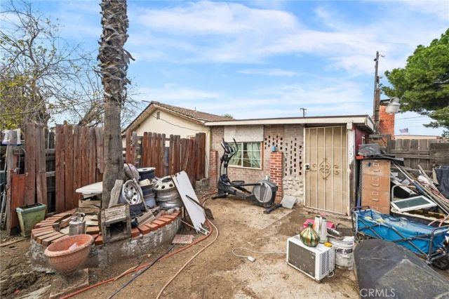 19597 Jurupa Avenue, Bloomington, CA 92316