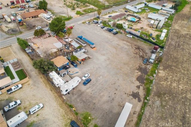 19597 Jurupa Avenue, Bloomington, CA 92316