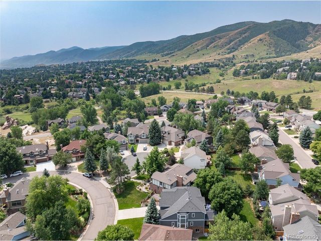 64 Dawn Heath Cir, Littleton, CO 80127